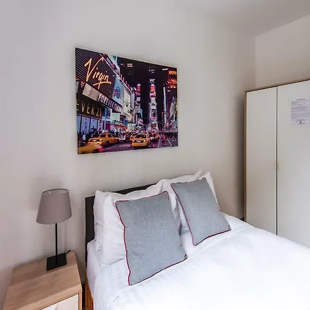 Camden Bnb Hotel-2